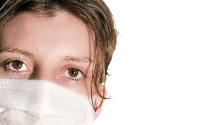 Noční můry i vyhoření. Psychika zdravotníků se horší, ale konečně o ní mluvíme.