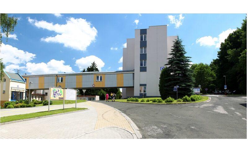 LÉKAŘE – ABSOLVENTY přijme Oblastní nemocnice Trutnov a.s.