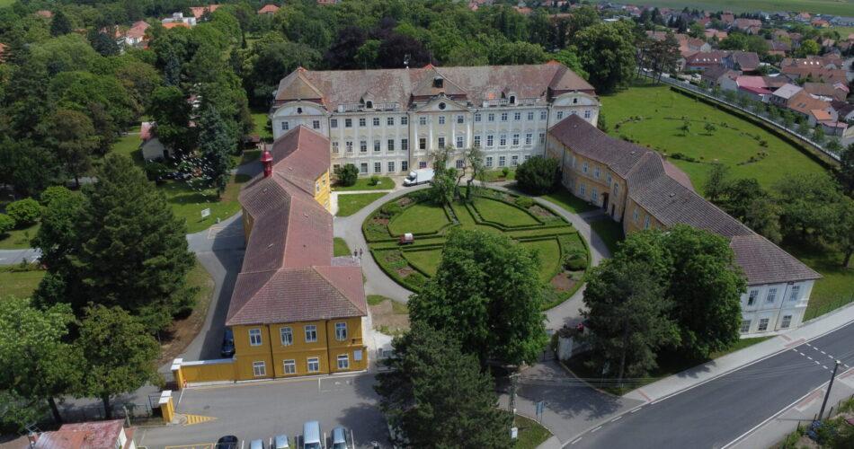 Psychiatrická nemocnice Horní Beřkovice hledá do svého týmu nové kolegy/kolegyně na pozici PSYCHIATR