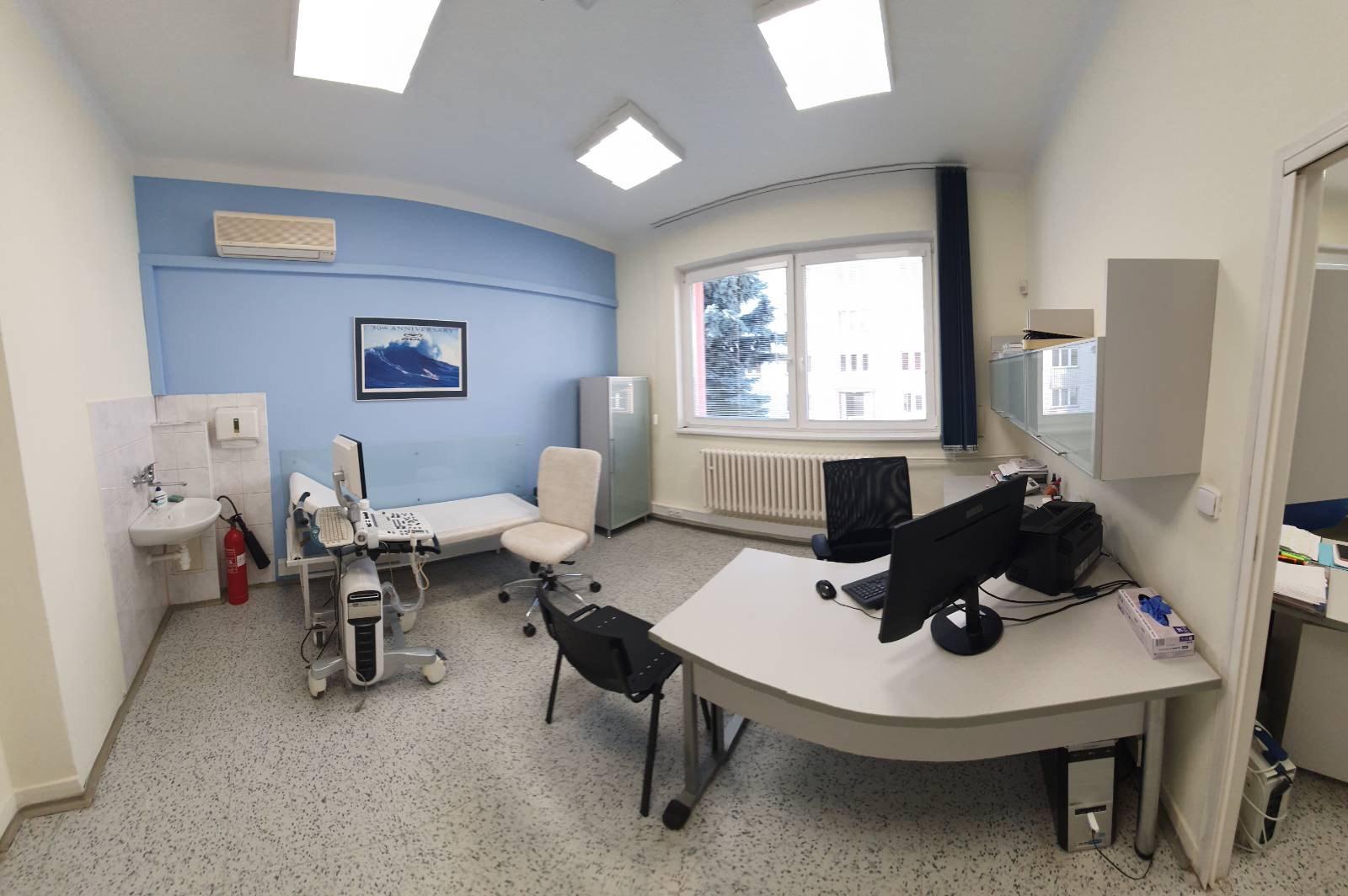 65AB735E-21BE-4F85-9E79-52A69207F84F